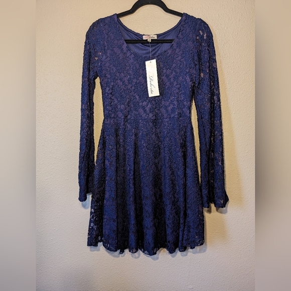 Roberta Bridal Dresses & Skirts - NWT Roberta Navy lace dress with bell sleeves size Medium